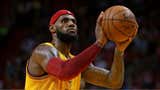 Bombazo en la NBA: LeBron James fichó por los Philadelphia 76ers por dos temporadas
