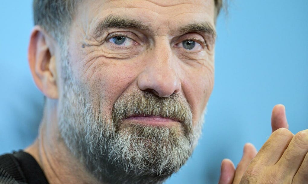 El técnico de Stuttgart, de 59 años, tendrá como asistentes a Peter Krawietz, Pepjin Lijnders y Sven Benders, mientras que el puesto de director deportivo de la DFB la asumirá el exinternacional Per Mertesacker.