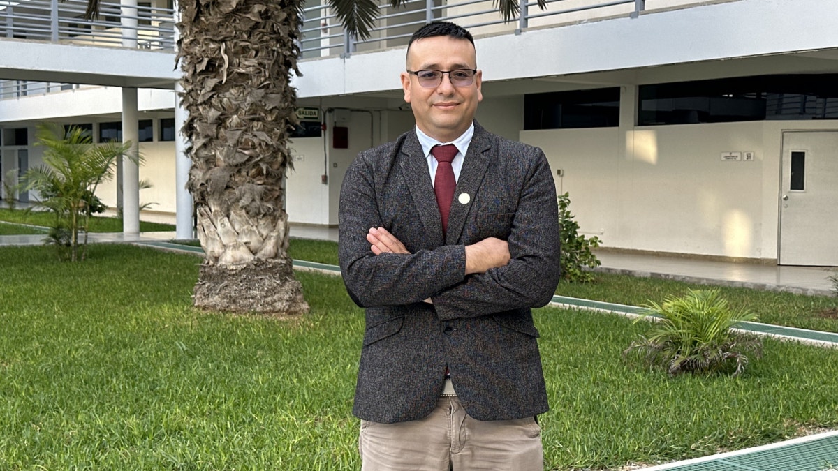 Ing. Joselito Sánchez Pérez, docente de la Escuela de Ingeniería Industrial de la USAT y coinventor del proyecto ganador de la medalla de oro en la KIWIE 2026. 