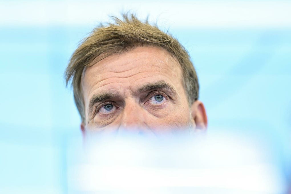 Los vamos a necesitar también. Les pido que acompañen el proceso pensando en el bien del mismo, dijo Klopp a los periodistas presentes.