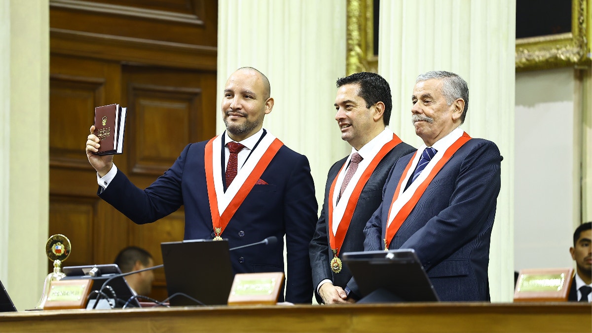 Senadores electos juraron para el periodo parlamentario 2026-2031