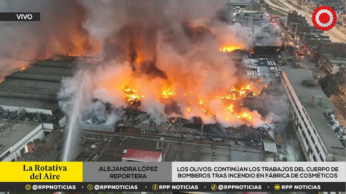 Incendio en Los Olivos: imágenes aéreas muestran la magnitud del siniestro