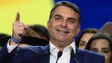 Brasil: el partido de Bolsonaro proclama a su hijo Flávio como candidato presidencial