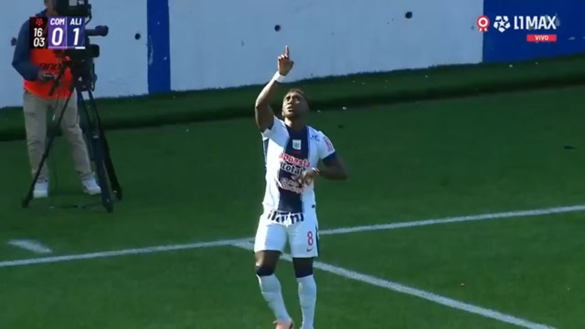 Eryc Castillo está intratable: anotó el 1-0 de Alianza Lima ante Comerciantes Unidos en Cutervo [VIDEO]
