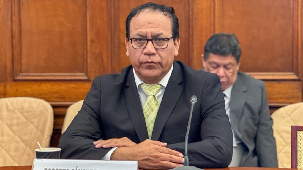 Roberto Sánchez, exministro de Estado.