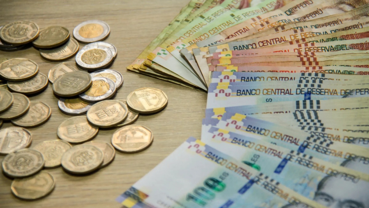 ¿Cuánto ganarías si inviertes S/100 soles en factoring? Simula en 1 minuto