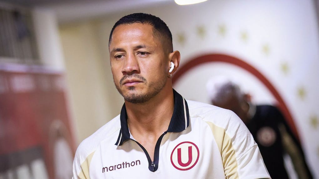 Gianluca Lapadula firmó hasta fin de año con Universitario.