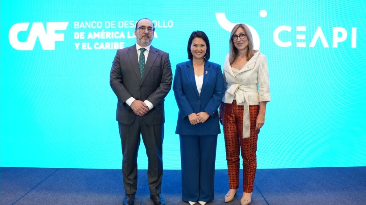 Keiko Fujimori fija tres ejes económicos ante la CAF y CEAPI: estado de derecho, estabilidad e inversión privada