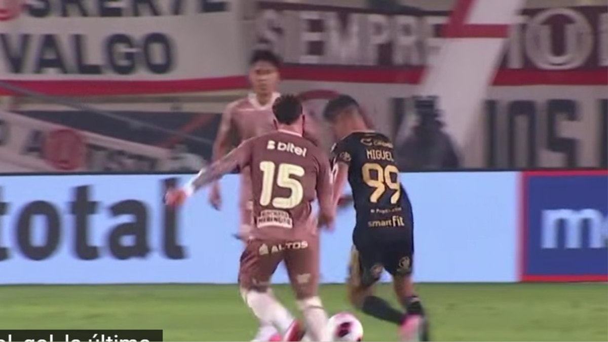El audio del VAR sobre la acción contra Miguel Silveira en el Universitario vs Cusco FC: "El jugador se deja caer"