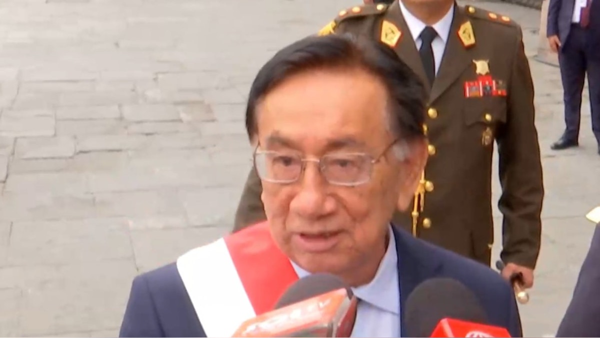 José María Balcázar acudirá al Congreso para entregar la banda presidencial a Keiko Fujimori: “Le deseamos todos los éxitos”