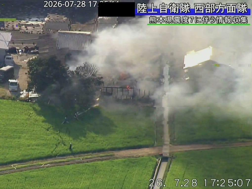 Aunque todavía no hay información oficial sobre heridos o víctimas, la cadena de televisión pública NHK dijo que al menos 50 personas fueron trasladadas a hospitales tras el sismo en Kumamoto. La Policía de la prefectura dijo que está tratando de contactar con nueve personas cuya ubicación se desconoce.