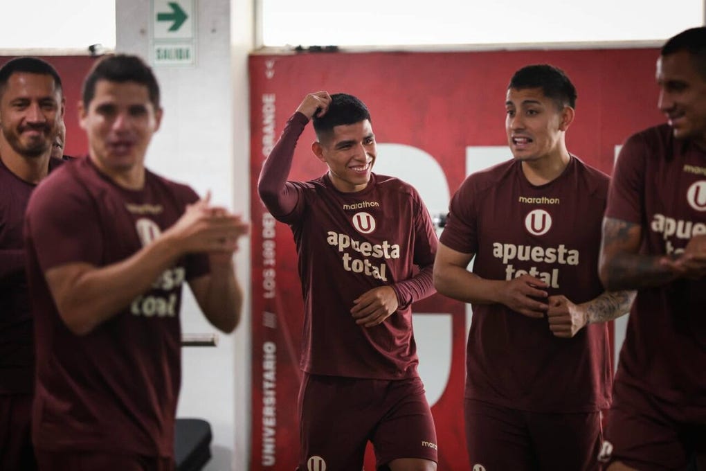 Piero Quispe retorna a Universitario de Deportes con la misión de ganar el Torneo Clausura 2026.