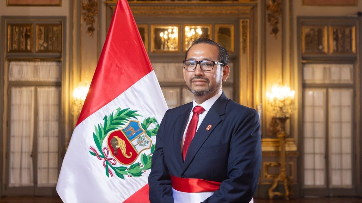 Colegio Médico sobre Luis Dyer como ministro de Salud: "Contamos con serias preocupaciones respecto de esa designación"