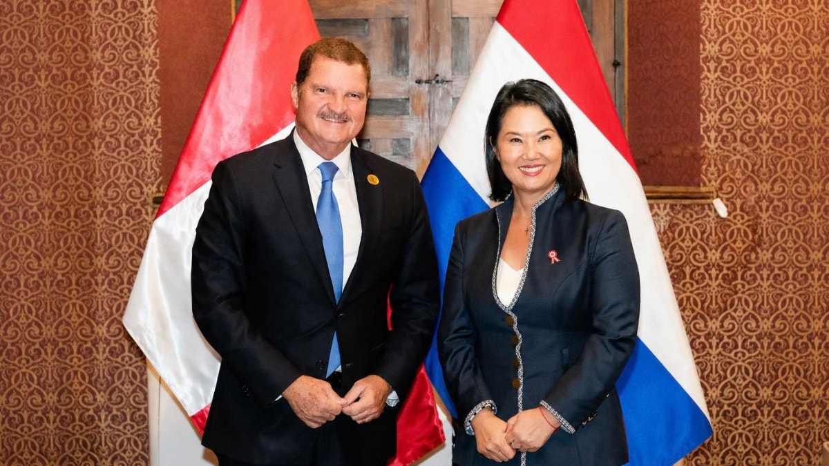 Primer ministro de Aruba sobre toma de mando de Keiko Fujimori: "Fuimos testigos de una transición ordenada y con mucha participación internacional"