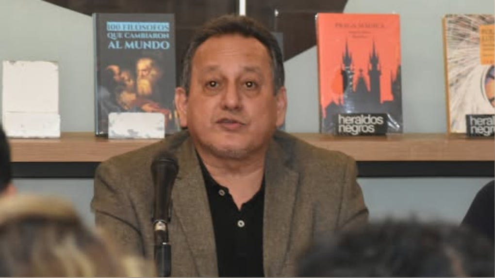 Juan José Soto Bacigalupo fue autor de varios poemarios.