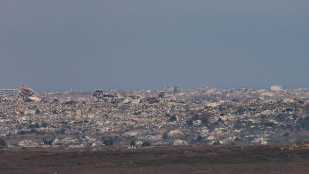 Israel ha continuado realizando ataques aéreos y de artillería casi a diario en todo el territorio, del cual ocupa más del 60%, desde que entró en vigor la frágil tregua.