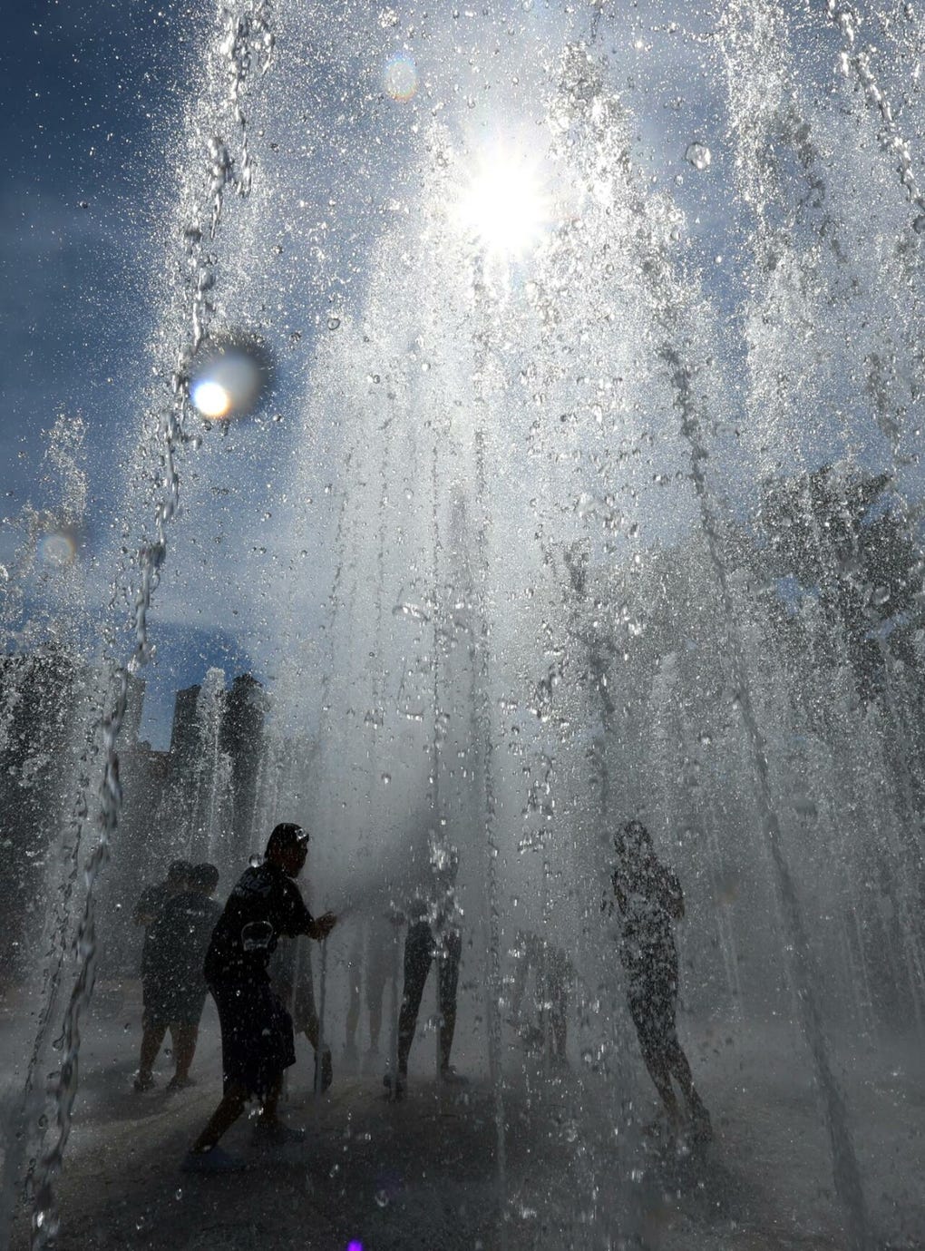 Las autoridades meteorológicas surcoreanas han avisado de que se espera que la ola de calor continúe durante toda la semana que viene.