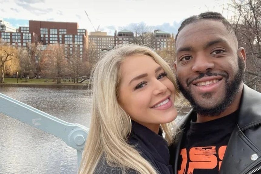 Courtney Clenney y Christian Obumseli