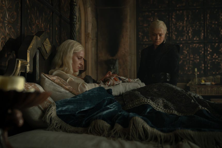 Phia Saban regresa como Helaena Targaryen en la tercera temporada de 'La casa del dragón'.