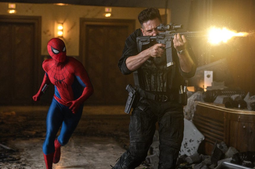 Jon Bernthal interpreta a Punisher en 'Spider-Man: Un nuevo día'.