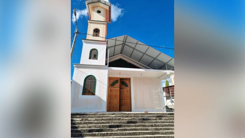 La Iglesia San Antonio de Padua en Chancay Baños es otro destino que forma parte de la ruta turística.