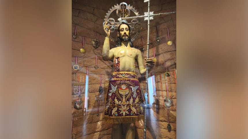 El Sr. del Costado una imagen santa muy querida para el papa León XIV.