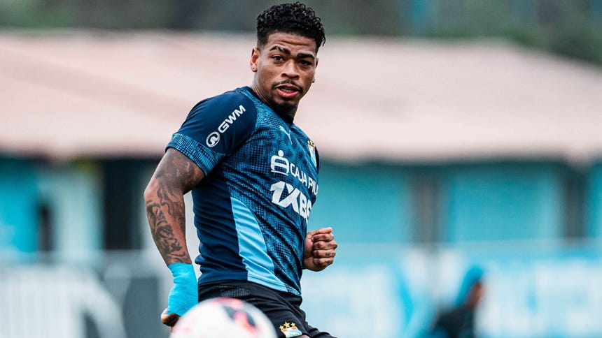 Juan Manuel Cuesta entrenando en Cristal.