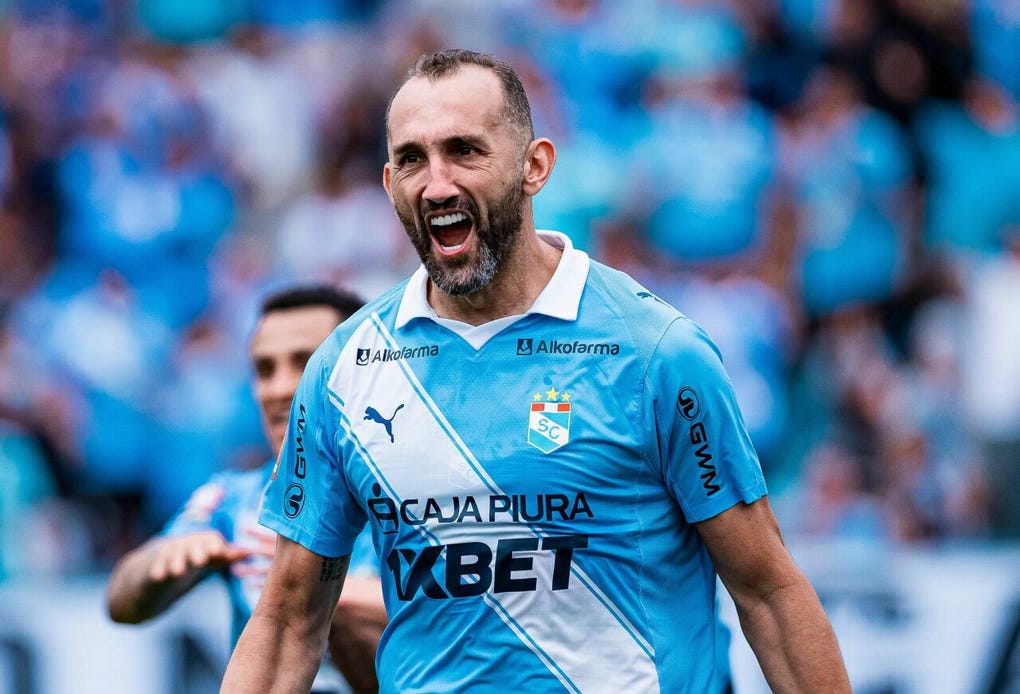 Hernán Barcos.