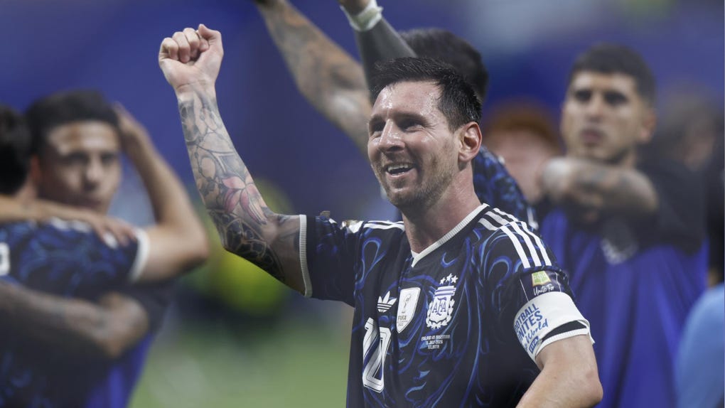 Argentina remontó su partido ante los ingleses en Atlanta.