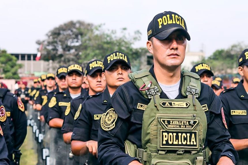 MEF irá al TC por cuatro "normas sobrevivientes" del anterior Congreso que pondrían en jaque las cuentas públicas de los próximos cinco años