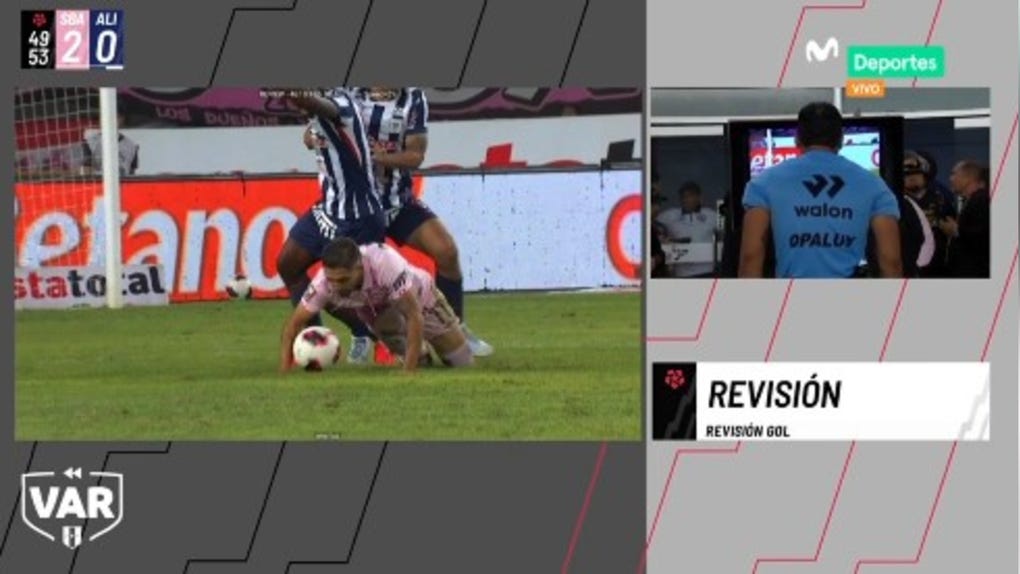 El árbitro es Bruno Pérez en el Alianza vs Boys.