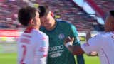 Festejo, bronca y tarjeta roja: Orlando Gill fue expulsado por darle un cabezazo a un rival [VIDEO]