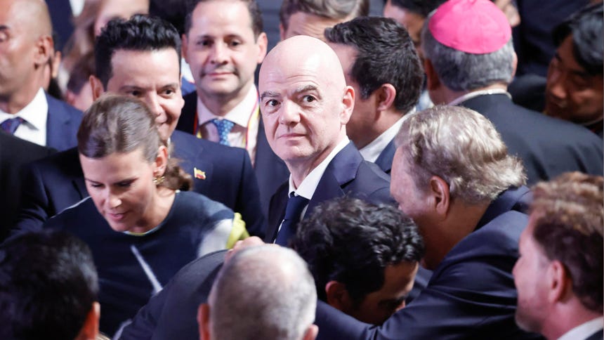 UEFA, Concacaf y AFC apuntan que Infantino perdió "la confianza" al impulsar el proyecto del FIFA Forward Enterprise