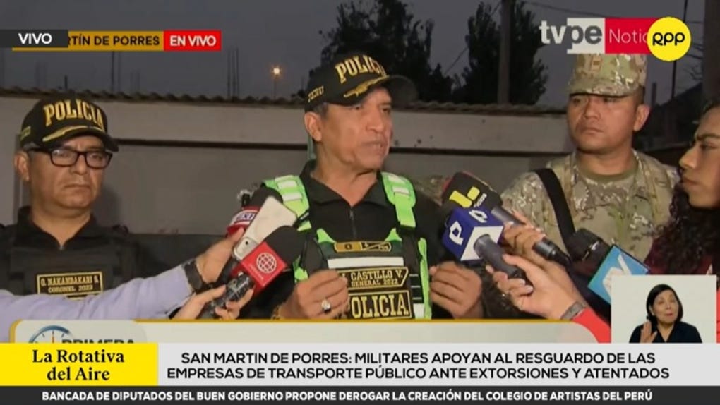 El general Jorge Castillo, jefe de la Región Policial Lima, llegó a supervisar el despliegue e informó sobre una nueva directiva en el patrullaje mixto