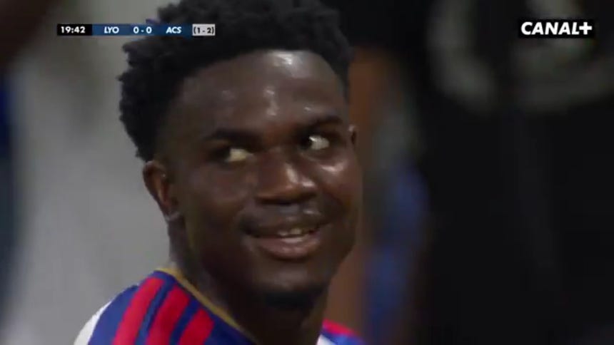 Nuamah marcó el 1-0 para Lyon.