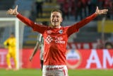 Otra de las grandes figuras del compromiso fue el argentino <a data-mce-href=https://rpp.pe/futbol/copa-sudamericana/video-gol-cienciano-arraso-neri-bandiera-anoto-el-quinto-gol-ante-botafogo-por-copa-sudamericana-noticia-1701466 href=https://rpp.pe/futbol/copa-sudamericana/video-gol-cienciano-arraso-neri-bandiera-anoto-el-quinto-gol-ante-botafogo-por-copa-sudamericana-noticia-1701466 target=_blank rel=noopener>Neri Bandiera</a>, quien marcó un doblete a los 20’ y 62’.