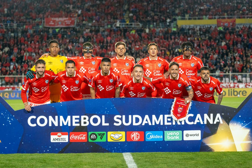 <a data-mce-href=https://rpp.pe/noticias/cienciano href=https://rpp.pe/noticias/cienciano target=_blank rel=noopener>Cienciano </a>aplastó 6-1 a <a data-mce-href=https://rpp.pe/noticias/botafogo href=https://rpp.pe/noticias/botafogo target=_blank rel=noopener>Botafogo</a> en el estadio Inca Garcilaso de la Vega del <strong>Cusco </strong>por la ida de los octavos de final de la <a data-mce-href=https://rpp.pe/noticias/copa-sudamericana href=https://rpp.pe/noticias/copa-sudamericana target=_blank rel=noopener>Copa Sudamericana 2026</a>.