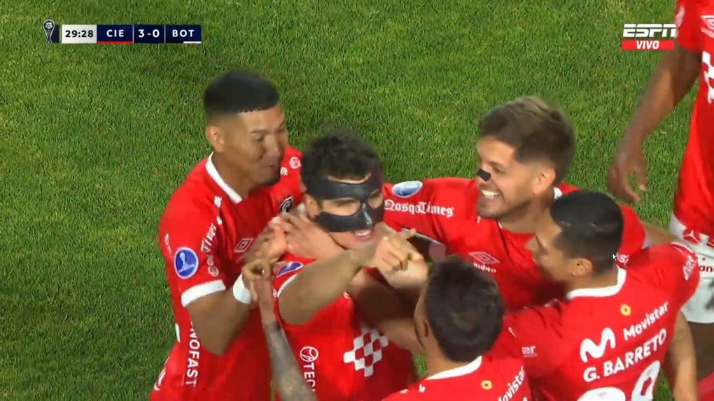 La celebración de Cienciano en el estadio Inca Garcilaso de la Vega.