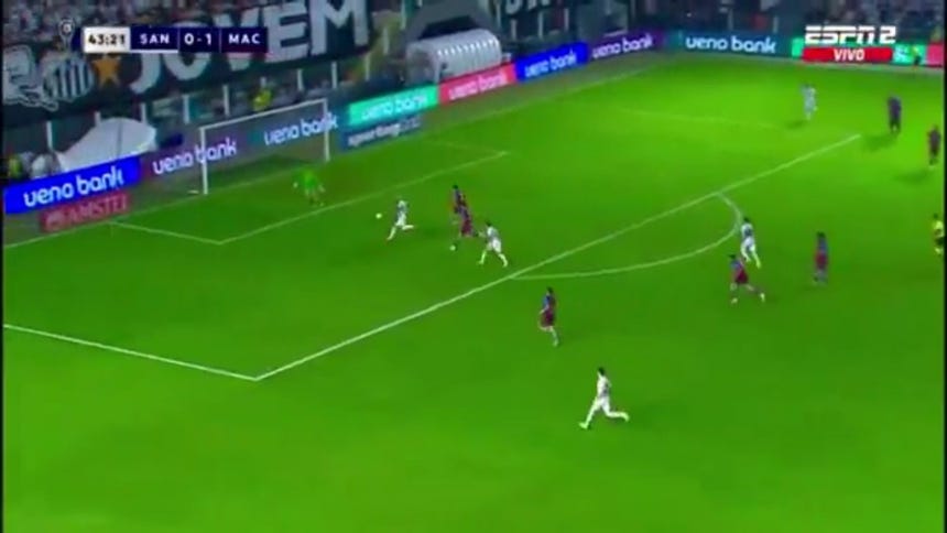 Gabigol marcó el 1-1 para Santos.