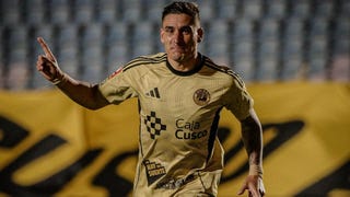 Cusco FC derrotó por 2-0 a Juan Pablo II y se coloca como líder del Torneo Clausura