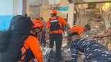 Destrucción en Indonesia tras terremoto de magnitud 7.7: miles de evacuados y decenas de viviendas afectadas [FOTOS]
