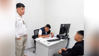 Aeropuerto Jorge Chávez: frustran presunta red que buscaba llevar a dos mujeres a España con documentos adulterados