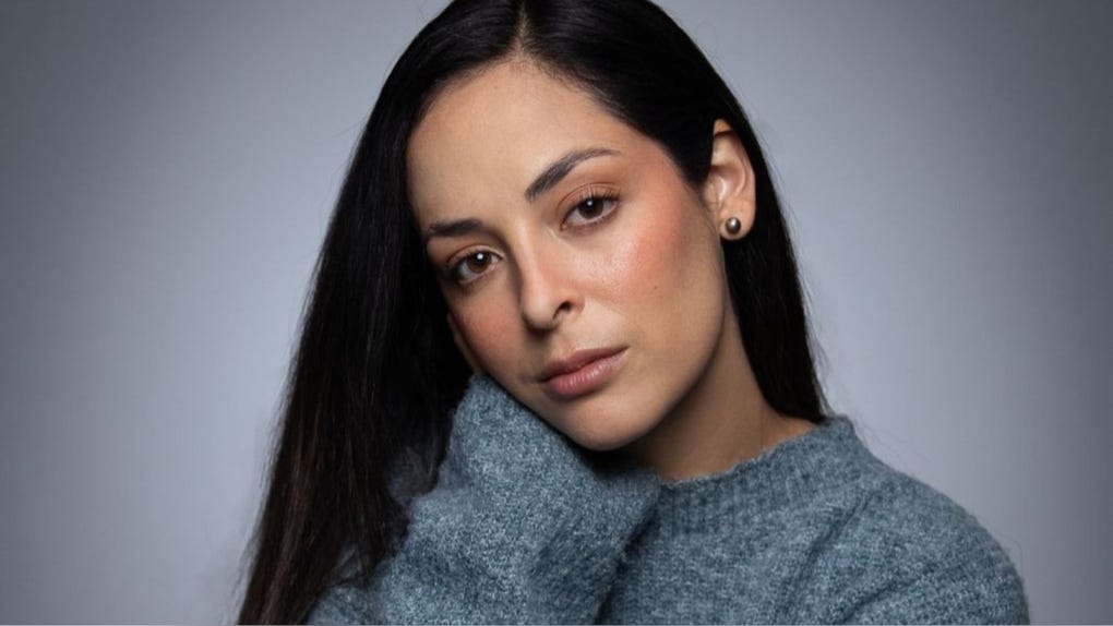 Andrea Luna ha incursionado en el teatro, la televisión y el cine, con papeles que la han llevado de la comedia al drama y al género musical.