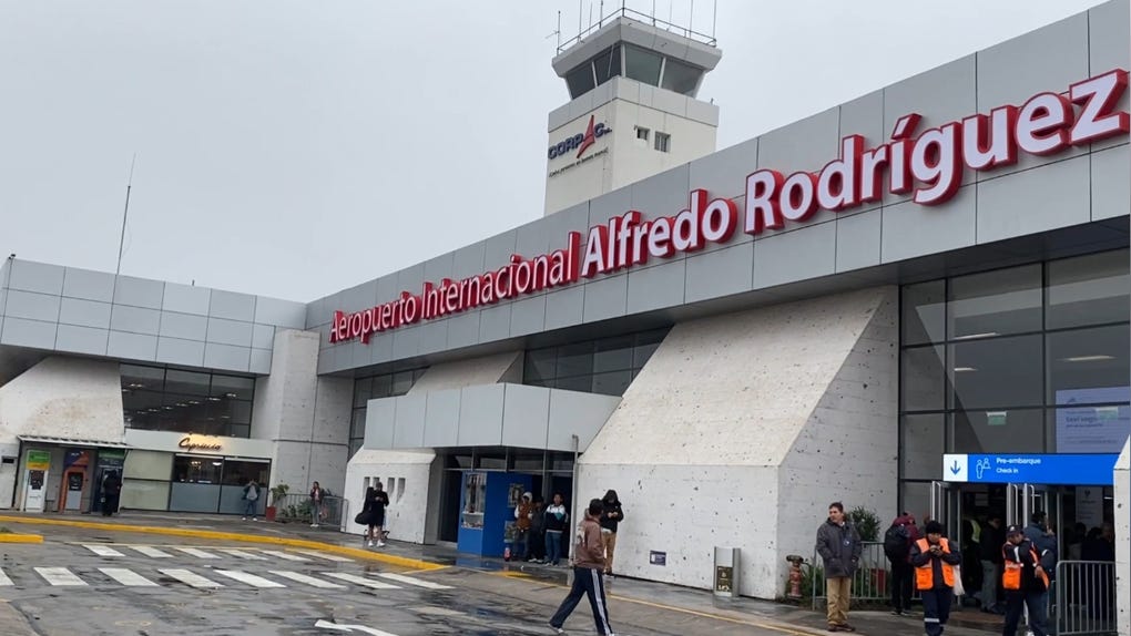 El mal viento ha causado problemas en los vuelos rumbo a la capital.