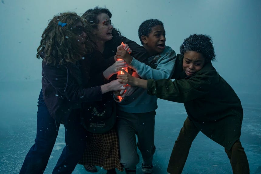 El elenco de 'It: Welcome to Derry' también incluye a Matilda Lawler, Clara Stack, Blake Cameron James y Amanda Christine.