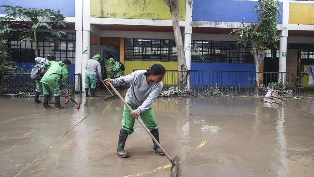 Lluvias y aniegos: 10 colegios de Lima Sur mantendrán clases remotas hasta el 24 de agosto