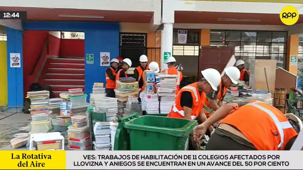 Colegios afectados en Lima Metropolitana por lloviznas alcanzan 50% de avance en labores de limpieza