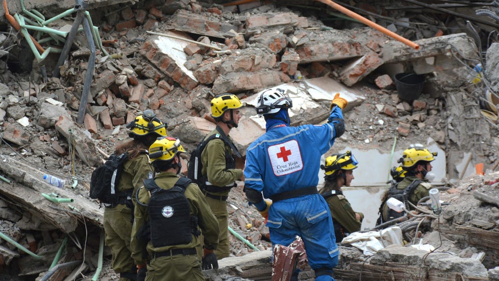 Cali avanza en la recuperación de cuerpos una semana después del devastador terremoto.