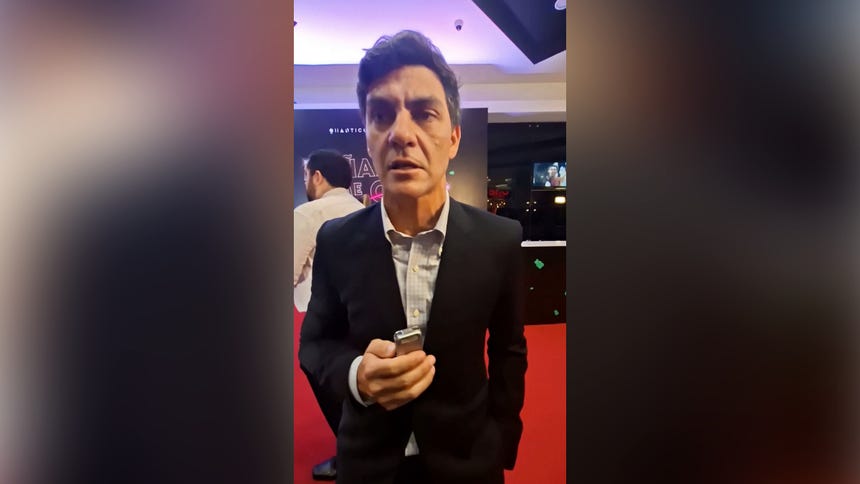 Joaquín de Orbegoso cuenta cómo fue volver a actuar con Ale Fuller, Mayra Goñi y Flavia Laos
