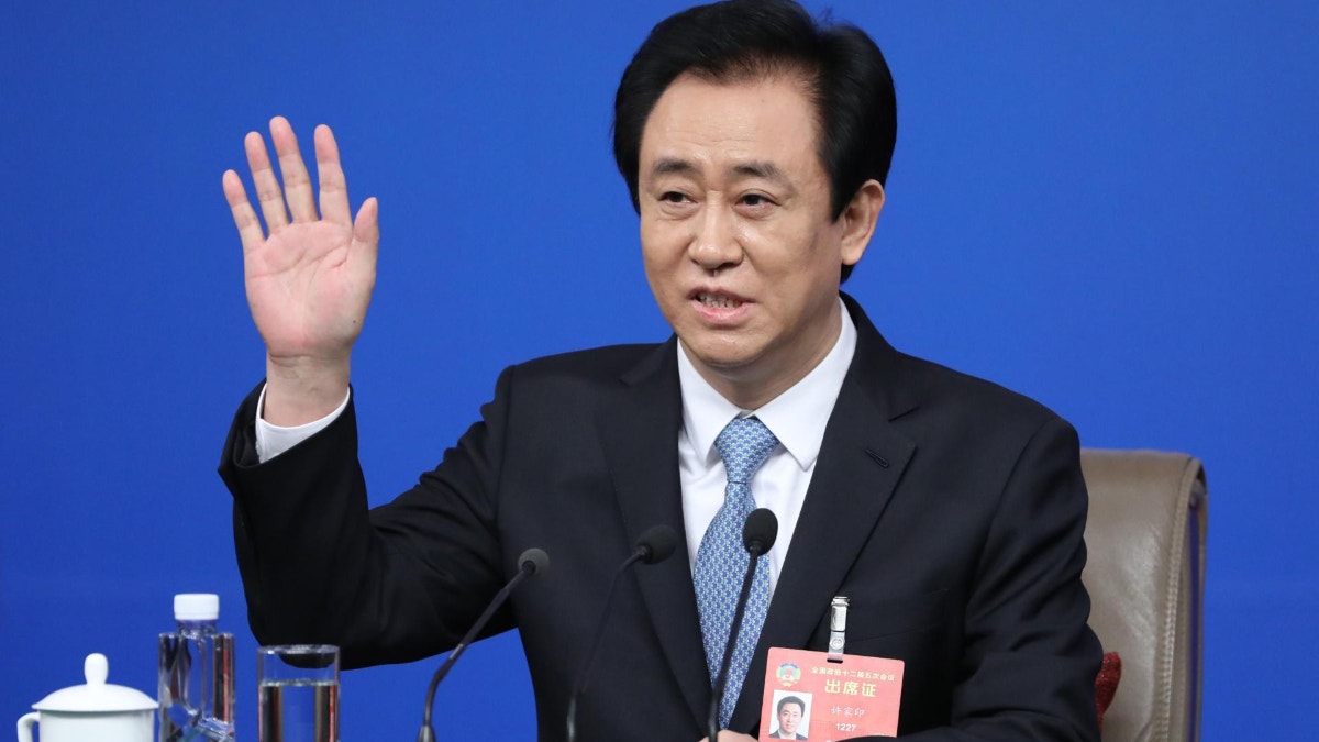 De hombre más rico de China a la cárcel de por vida: sentencian a cadena perpetua a Xu Jiayin, fundador del gigante inmobiliario Evergrande